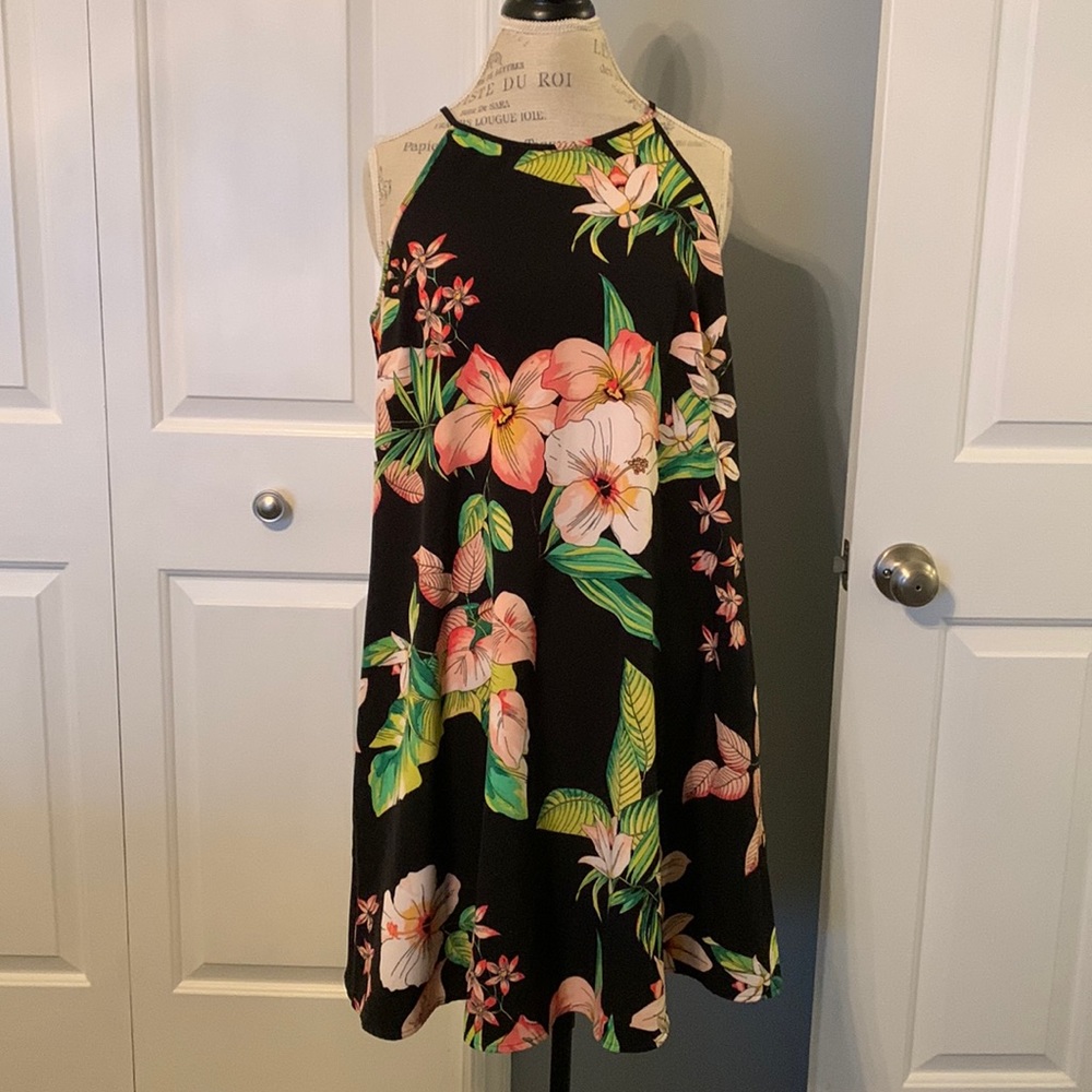 Ny and Company Hawaiian Floral Swing Dress